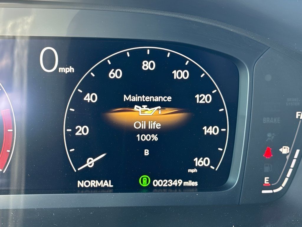 Used 2024 Acura Integra FWD image 25