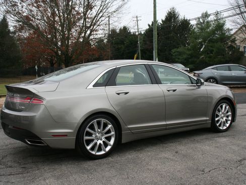 Used 2015 Lincoln MKZ AWD w/ Equipment Group 102A Reserve image 8