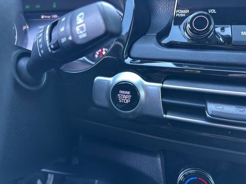 Used 2023 Kia Seltos SX image 14