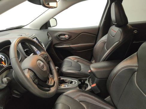 Used 2022 Jeep Cherokee Trailhawk w/ Sun, Sound & Nav Group image 21