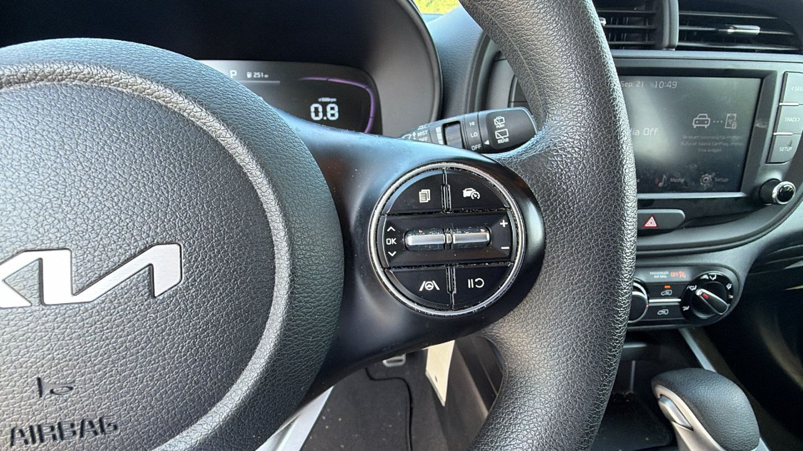 Used 2023 Kia Soul LX w/ LX Technology Package FWD image 27
