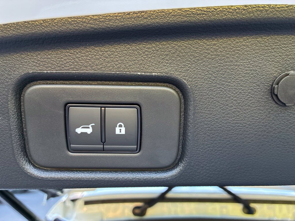 New 2026 Nissan Pathfinder SL AWD/4WD image 14