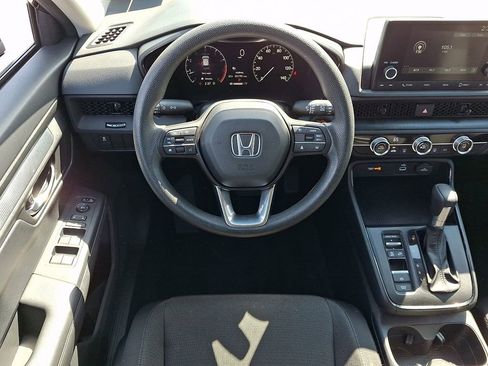 Used 2023 Honda CR-V LX image 13