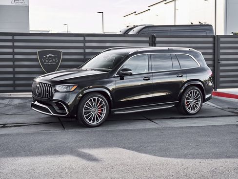 Used 2025 Mercedes-Benz GLS 63 AMG GLS 63 AMG image 5