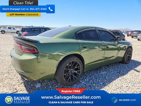 Used 2020 Dodge Charger SXT RWD image 4