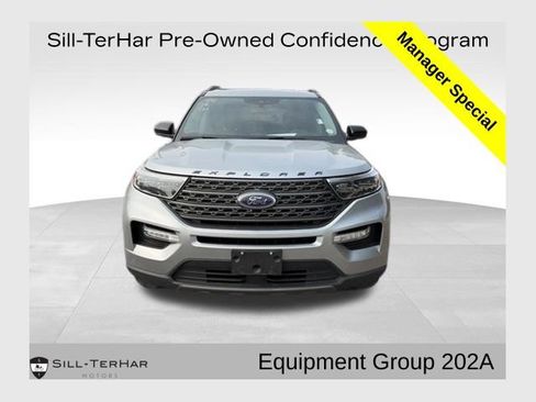 Used 2023 Ford Explorer XLT w/ Equipment Group 202A AWD/4WD image 1