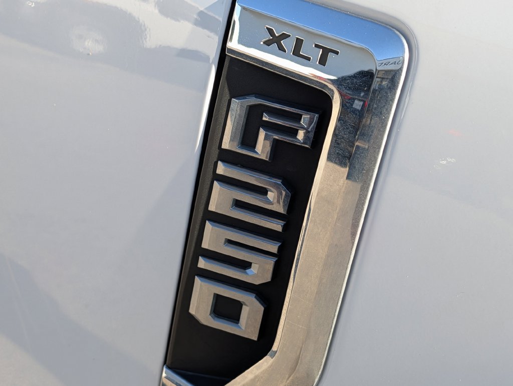 Used 2022 Ford F250 XLT w/ FX4 Off-Road Package AWD/4WD image 34