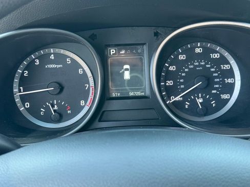 Used 2017 Hyundai Santa Fe Sport image 17