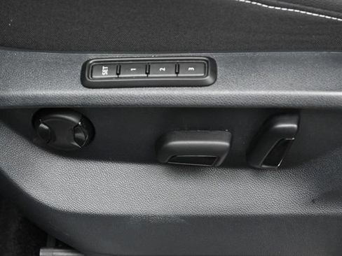 Used 2023 Volkswagen Tiguan SEL R-Line AWD/4WD image 10