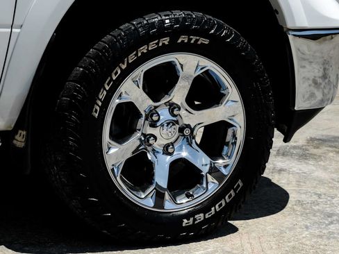 Used 2018 RAM 1500 Laramie w/ Convenience Group AWD/4WD image 53
