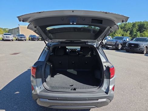 Used 2025 GMC Terrain Elevation FWD image 23