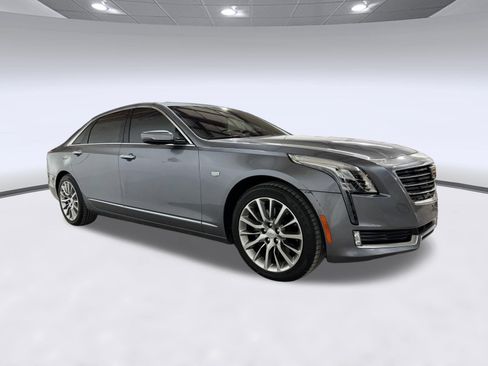 Used 2018 Cadillac CT6 Luxury AWD/4WD image 6