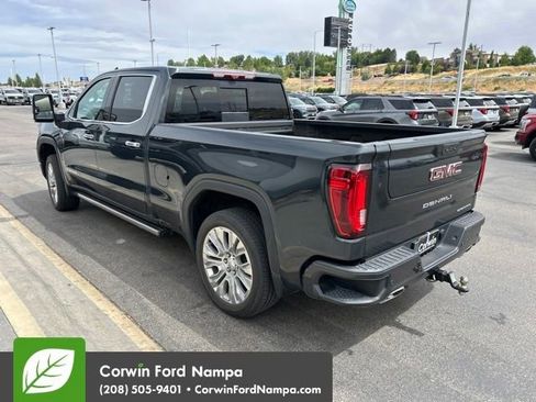 Used 2022 GMC Sierra 1500 Denali w/ Denali Reserve Package AWD/4WD image 5