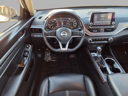 Used 2024 Nissan Altima 2.5 SR image 4