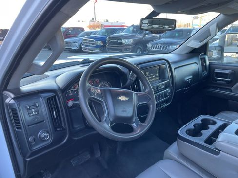 Used 2018 Chevrolet Silverado 3500 W/T w/ WT Convenience Package image 11