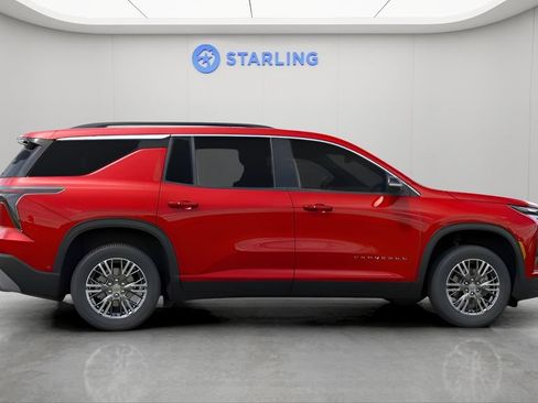 New 2026 Chevrolet Traverse LT w/ Driver Confidence Package FWD image 4