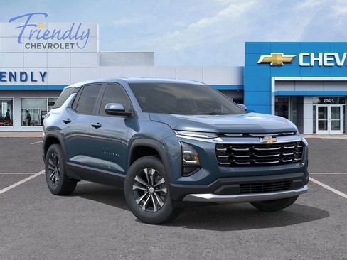 New 2026 Chevrolet Equinox LT w/ LPO, Floor Liner Package AWD/4WD image 18