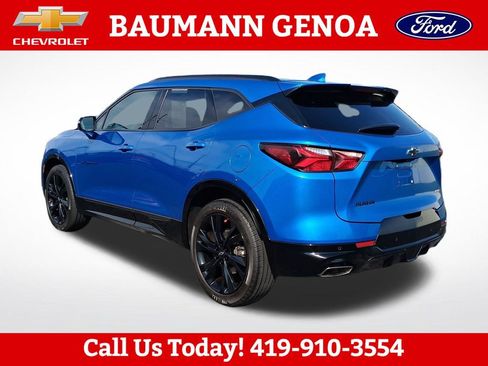 Used 2021 Chevrolet Blazer RS w/ Enhanced Convenience Package FWD image 3