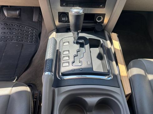 Used 2009 Jeep Grand Cherokee Laredo AWD/4WD image 31