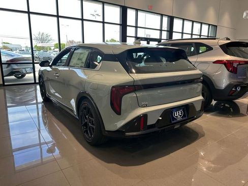 New 2026 Kia K4 GT-Line Turbo FWD image 4