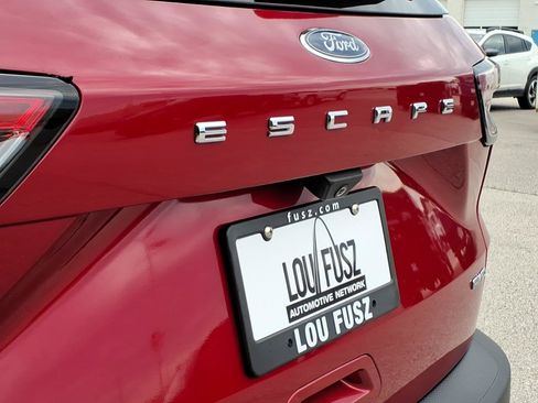 Used 2021 Ford Escape SE w/ Convenience Package AWD/4WD image 35