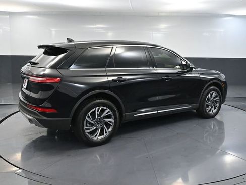 Used 2024 Lincoln Corsair AWD w/ Equipment Group 101A image 6