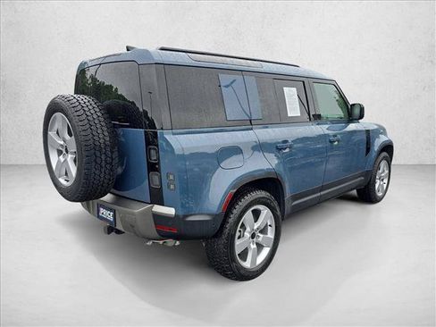 Used 2026 Land Rover Defender 110 S AWD/4WD image 5