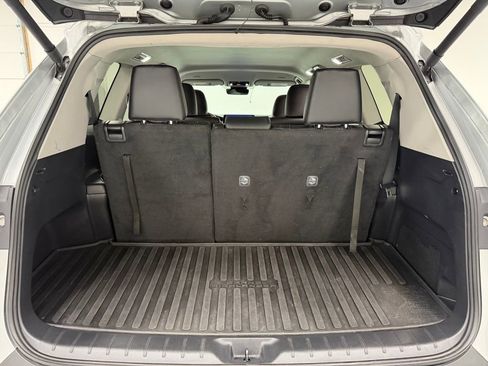 Used 2024 Toyota Grand Highlander XLE image 26