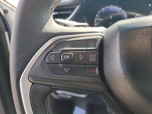 Used 2024 Jeep Grand Cherokee L Laredo image 26