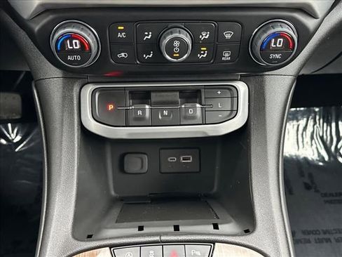 Certified 2023 GMC Acadia SLE w/ Driver Convenience Package AWD/4WD image 29