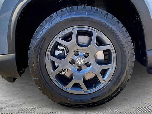 Certified 2024 Honda Pilot TrailSport image 23