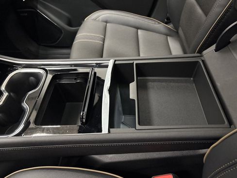 New 2026 Chevrolet Traverse High Country image 17