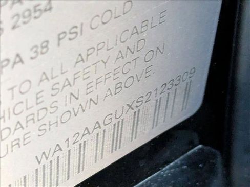 New 2025 Audi Q5 Premium Plus image 17