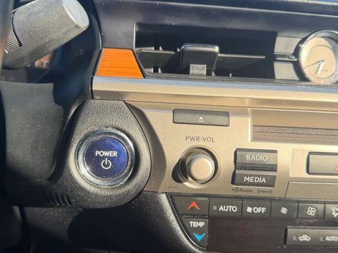 Used 2015 Lexus ES 300h w/ Navigation System Package FWD image 14