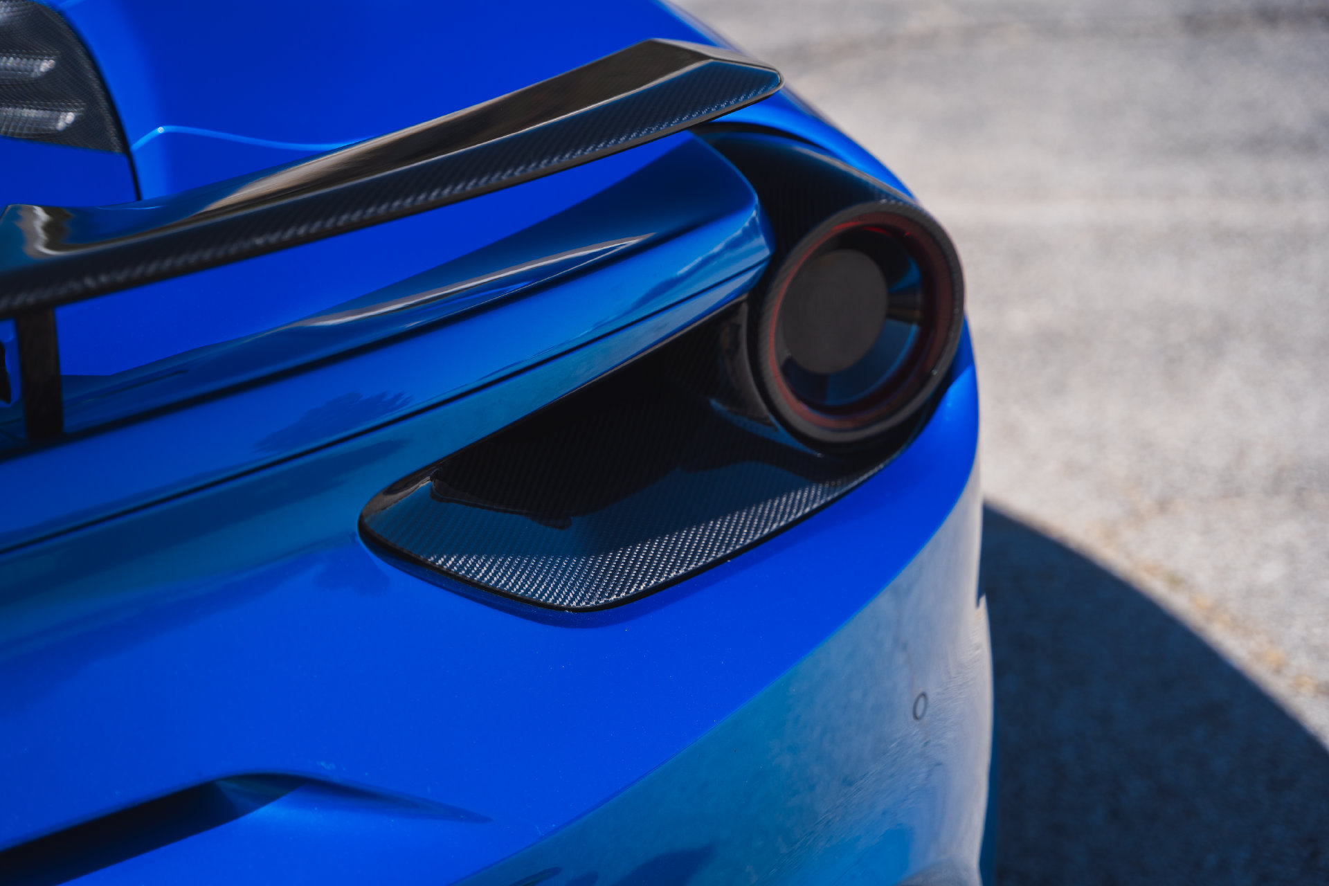 Used 2017 Ferrari 488 Spider RWD image 23