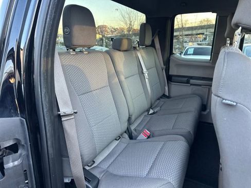 Used 2017 Ford F150 XLT image 40