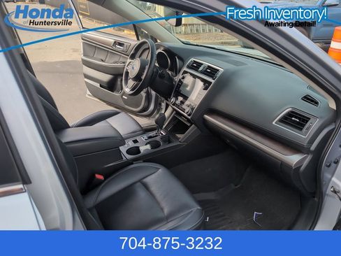 Used 2019 Subaru Outback 2.5i Limited image 15