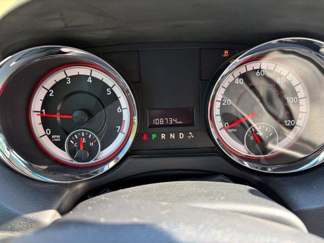 Used 2016 Dodge Grand Caravan SXT w/ UConnect Hands-Free Group FWD image 29