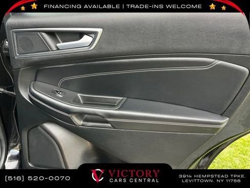 Used 2023 Ford Edge Titanium image 24