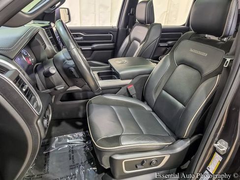 Used 2020 RAM 1500 Laramie w/ Sport Appearance Package AWD/4WD image 9
