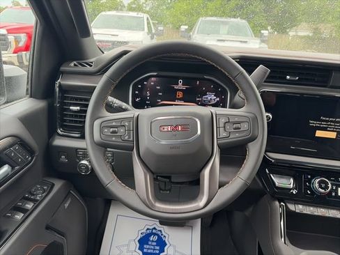 New 2026 GMC Sierra 2500 AT4 w/ LPO, Black Badging Package AWD/4WD image 15