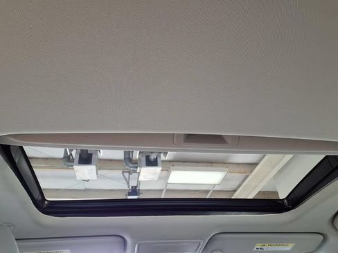 Certified 2025 Honda Accord SE image 20