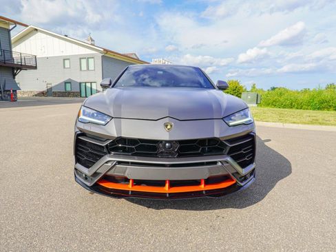 Used 2022 Lamborghini Urus AWD/4WD image 19