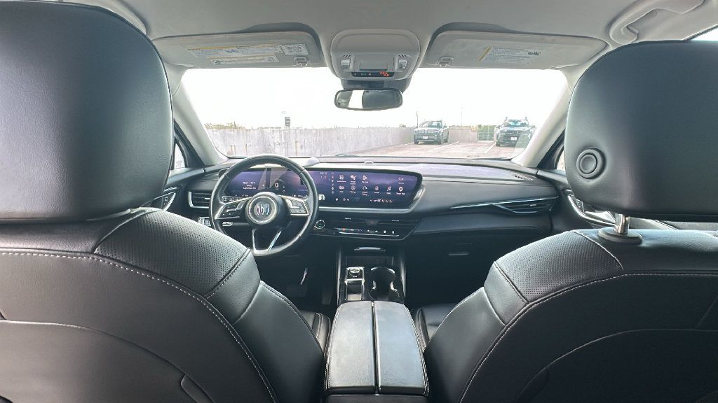 Used 2024 Buick Envision Preferred AWD/4WD image 27
