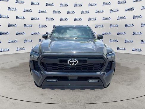 Used 2024 Toyota Tacoma TRD Off-Road AWD/4WD image 2