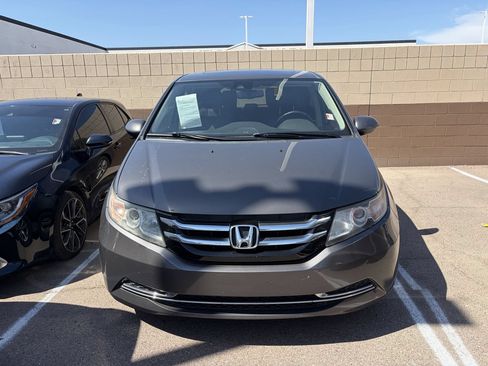 Used 2017 Honda Odyssey EX-L image 3