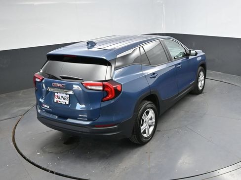 Used 2024 GMC Terrain SLE AWD/4WD image 32