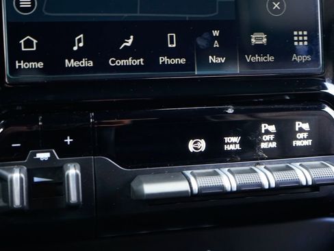 Used 2022 RAM 2500 Laramie w/ Night Edition image 31