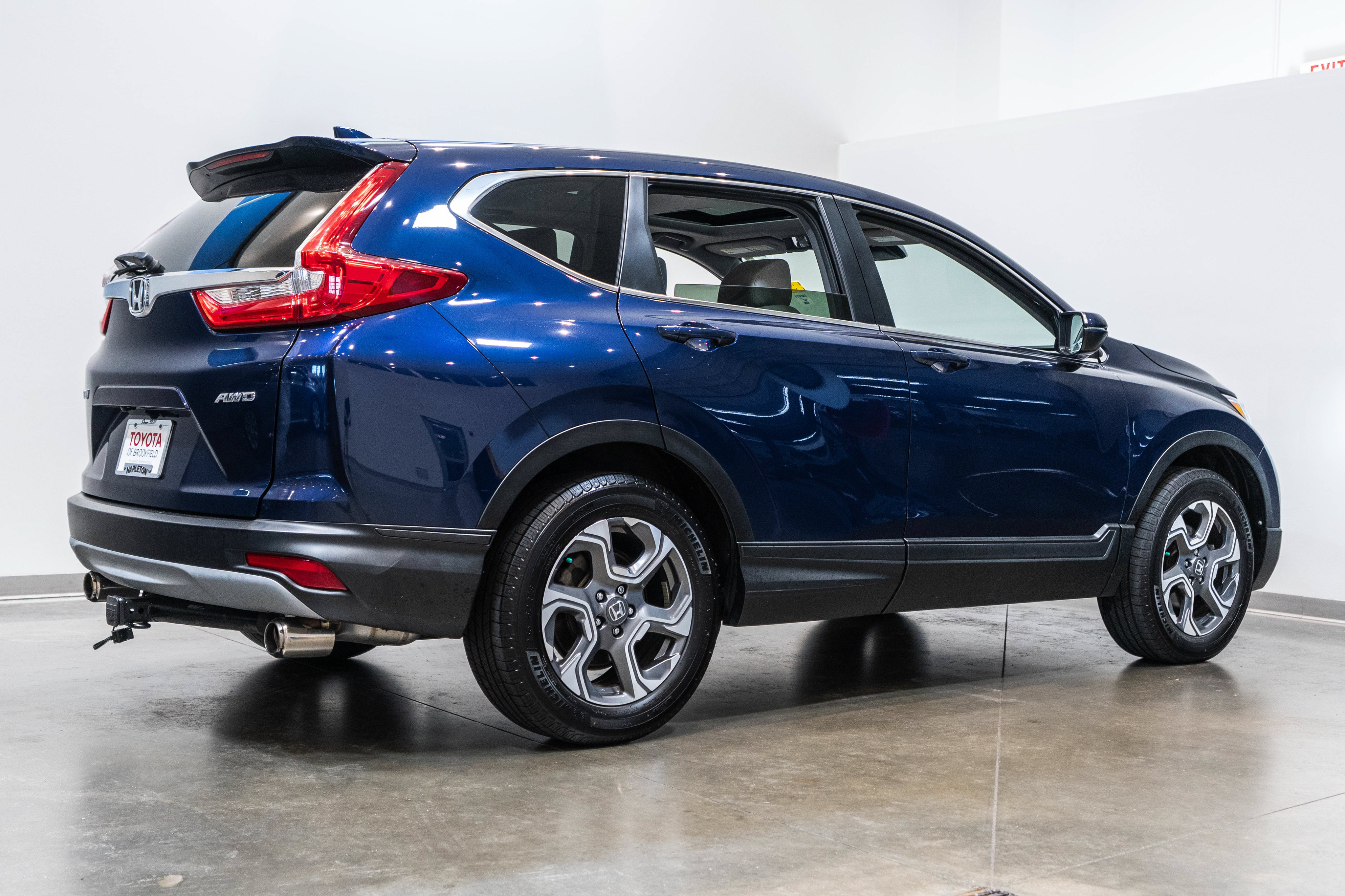 Used 2017 Honda CR-V EX image 9