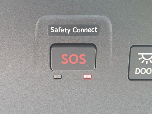 Used 2019 Lexus NX 300 FWD image 18